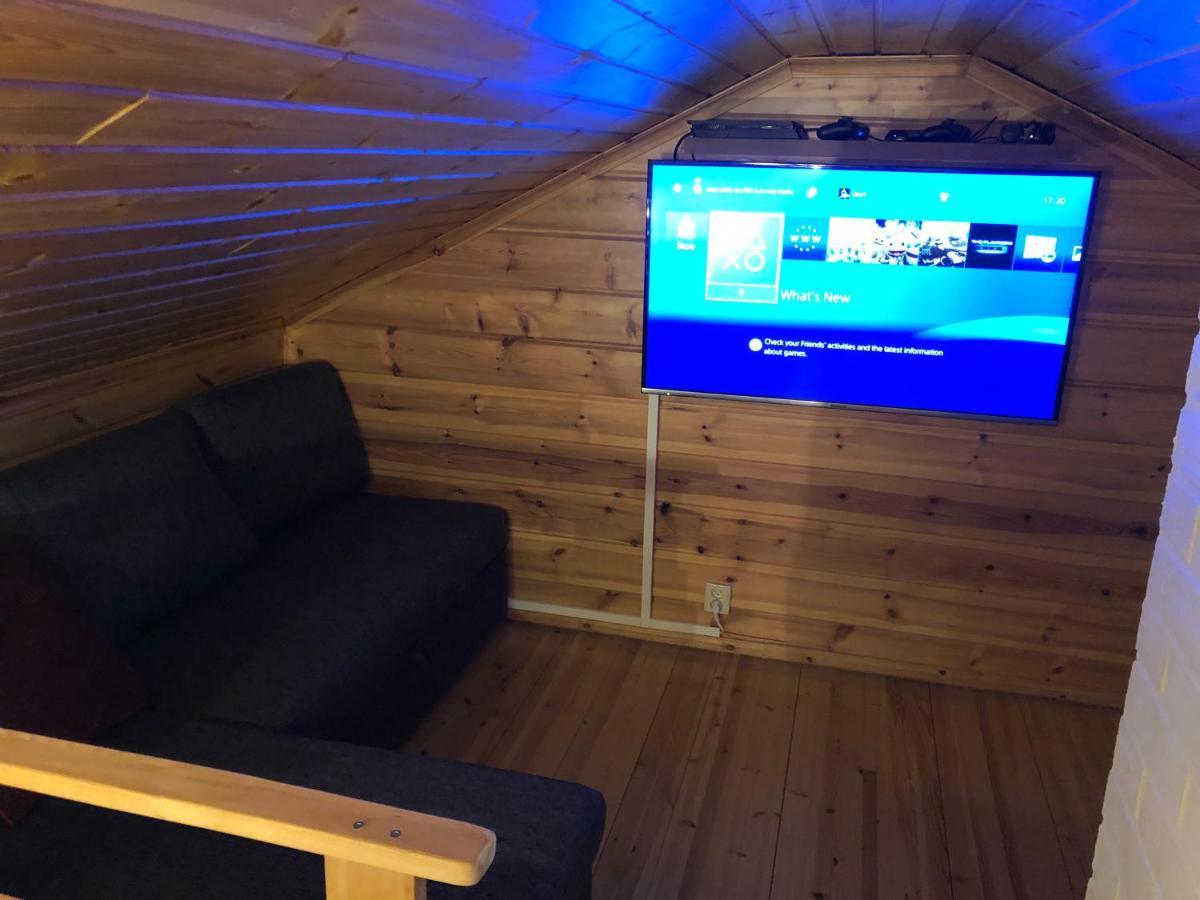 Syoete Huuhkamajat Cottage エクステリア 写真