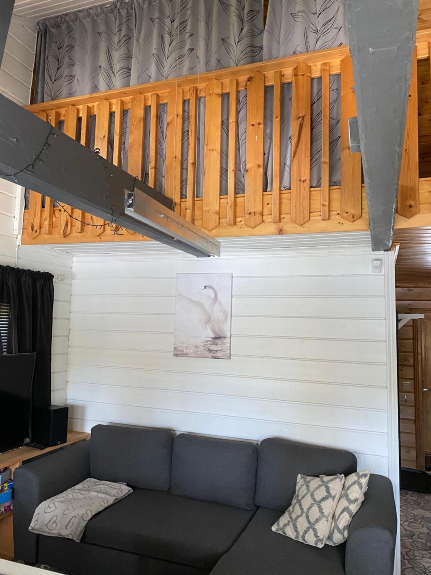 Syoete Huuhkamajat Cottage エクステリア 写真